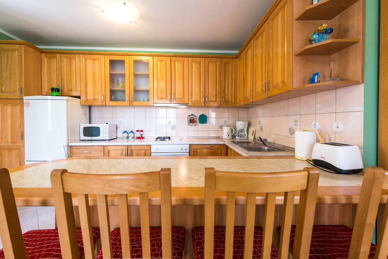 קאבטאט Apartments Villa Kulish מראה חיצוני תמונה