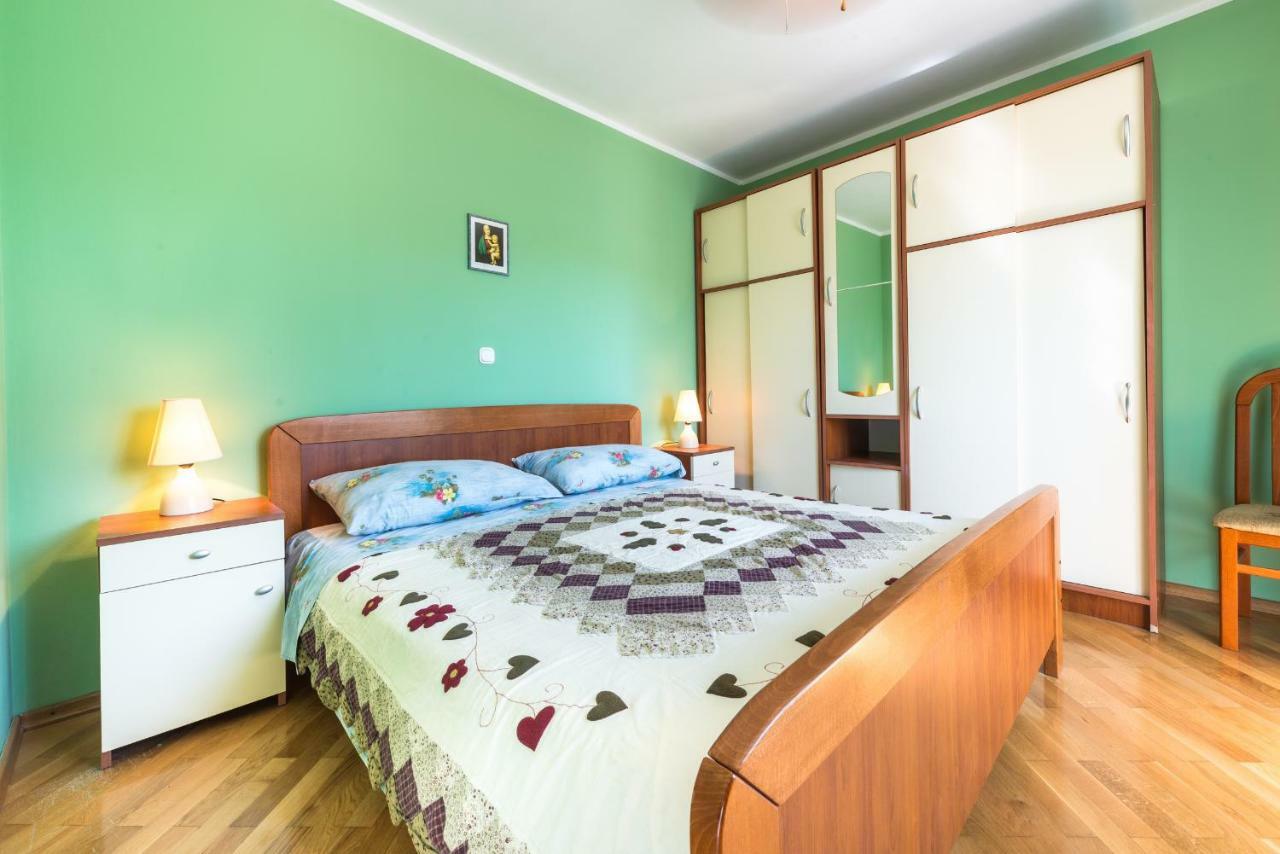 קאבטאט Apartments Villa Kulish מראה חיצוני תמונה